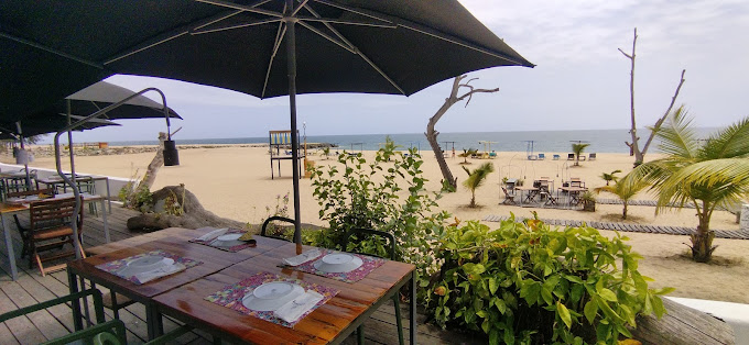 Restaurante Batuk: Oásis Gastronómico à Beira-Mar no Lobito